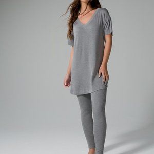 Soma Cool Nights +Days Oversized V-Neck T-Shirt Heather Quartz Small